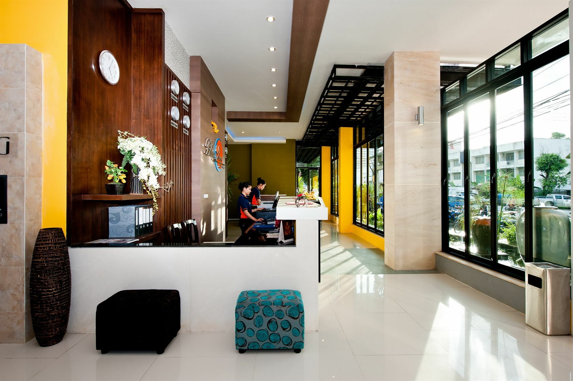 Tuana Blue Sky Patong Hotel Exterior photo